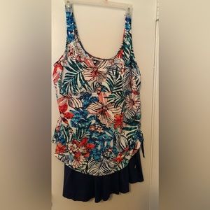 Azul by Maxine of Hollywood floral print swimsuit size 22